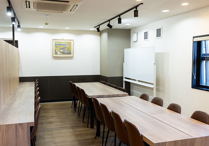 ミーティングルーム（本館1階）